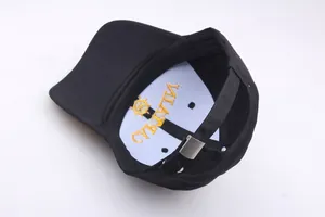 Chapeau de capitaine noir avec broderie dorée et sangle réglable pour fête nautique