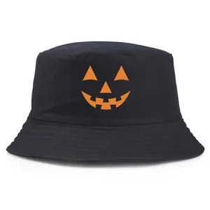 Chapeau bob en coton noir orné d'un motif citrouille d'Halloween orange vif imprimé