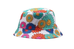 Détail de l'imprimé floral marguerite coloré et du tissu en sergé de coton du bob
