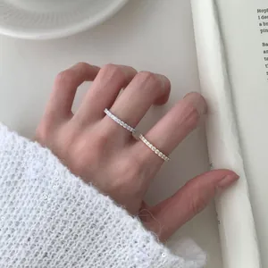 Bagues en argent sterling S925 avec zircons pavés en or et argent pour un look chic