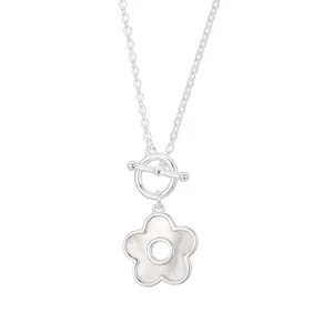 Elegante collana in argento S925 con ciondolo a fiore di prugna e chiusura a levetta OT