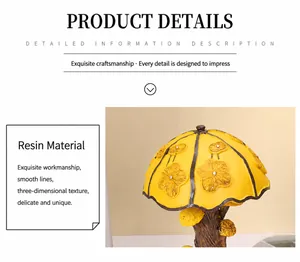 Detalle de base de resina con textura de madera y patrones florales en relieve