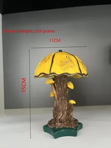 Detalle de lámpara seta de 15cm con relieve floral y dimensiones de la base