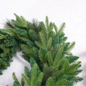 Guirlande de Noël en aiguilles de pin avec feuilles PVC à 3 branches pour décor de fête