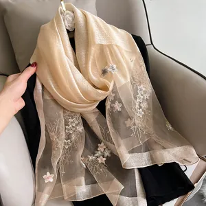 Écharpe en Mélange de Soie Vintage pour Femmes Broderie Florale Élégante Fleur 3D Châle Long pour Fête Formelle Mariage Accessoire Quotidien