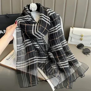 Classic double-layer checkered silk scarf for women in black and gold check pattern