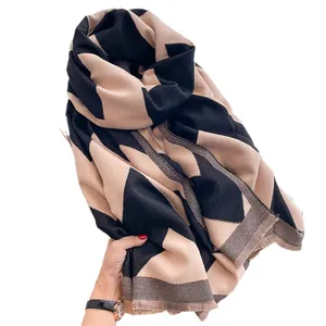 Fashionable wave pattern thick scarf in black and khaki with elegant fringe details