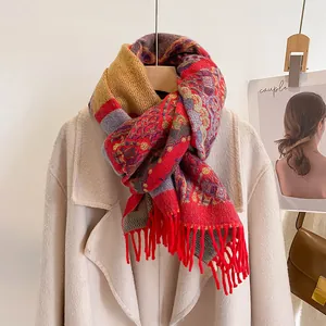 Bohemian multicolored jacquard tassel scarf made of thick knit with vintage patterns