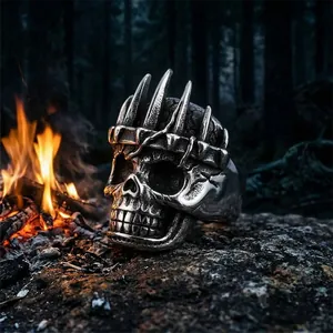 Skull Ring Titanium Steel Gothic Punk Rock Mens Jewelry Vintage Spiked Crown Biker Style Metal Band Accessories