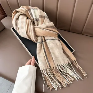 Women Thickened Warm Plaid Scarf Autumn Winter Classic Checkered Shawl With Tassels Soft Scarf Wrap Fashion Accessories