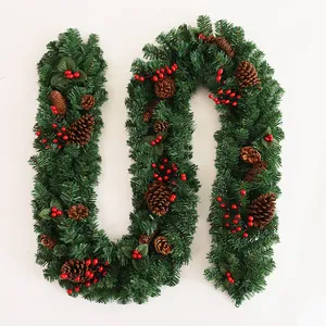 Kerstslinger Dennenappels Rode Bessen Rotan PVC Decor Voor Open Haard Trap Huis Vakantie Ornament