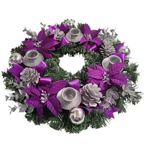 33cm Adventskranz mit lila Weihnachtssternen, silbernen Kugeln und 4 Kerzenhaltern aus Metall
