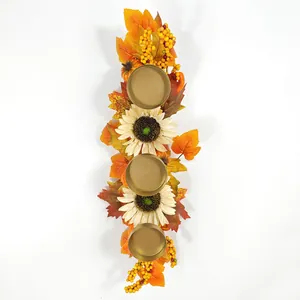 Porte-bougie doré à trois fentes avec tournesols, citrouilles et feuilles d'automne