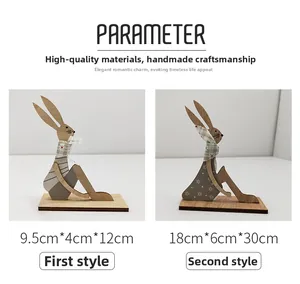 Dimensions détaillées des lapins de Pâques artisanaux en bois avec foulards à carreaux