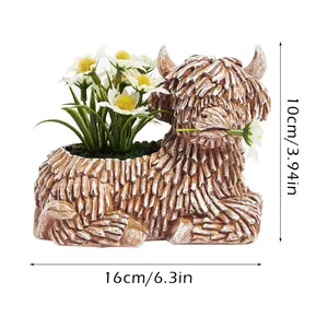 Creative resin highland cow succulent planter with flowers, size 6.3x3.94 inches