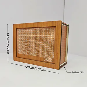 Hucha de madera con cuadrícula de conteo para rastrear el objetivo de 10.000 $