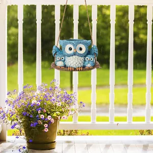 Decorazione da giardino famiglia di gufi appesi in resina blu con corda di canapa