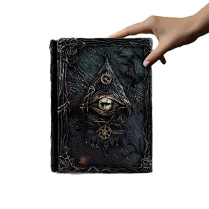 Carnet vintage style Cthulhu avec œil vert 3D et couverture en résine avec reliefs