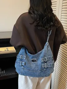 Borsa hobo retrò in denim a grande capacità con fibbie metalliche regolabili di lato