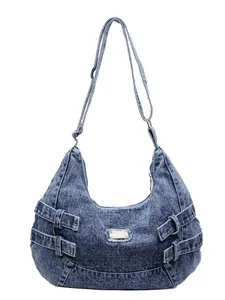 Borsa hobo retrò in denim lavato con fibbie laterali decorative e tracolla regolabile