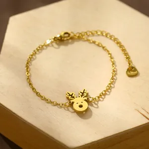 Polished gold stainless steel reindeer pendant bracelet with adjustable link chain