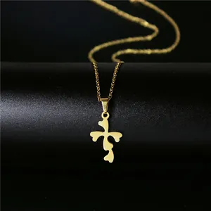 Collier minimaliste en acier inoxydable doré avec pendentif croix découpé au laser et chaîne