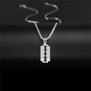 Trendy 304 Stainless Steel Razor Blade Pendant Necklace Punk Hip Hop Streetwear Jewelry For Men Women Lobster Clasp Adjustable Chain Necklaces