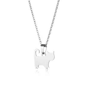 Collana minimalista con ciondolo a silhouette di gatto in acciaio inossidabile per donna