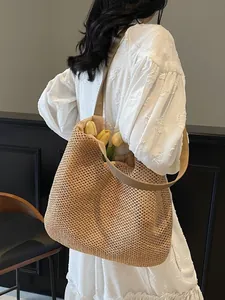 Women's Large Capacity Hollow Woven Straw Tote Bag Summer Beach Vacation Shoulder Handbag With PU Leather Strap Fashion Casual Bag
