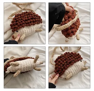 Détails de sac bandoulière hérisson au crochet fait main avec collage 4 angles