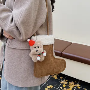 Sac bandoulière en daim en forme de botte de Noël avec ours en peluche et feuilles