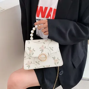 Vintage Floral Embroidery Crossbody Bag For Women Elegant Faux Artificial Pearl Handle Small Square Handbag With Golden Metal Chain