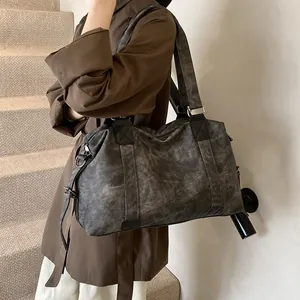 Grand Sac Cabas Rétro en Cuir PU pour Femme avec Texture Délavée Matériau Souple Bandoulière Réglable Quotidien Voyages Sac