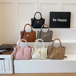 Collection de sacs seaux texture litchi en six couleurs avec détails dorés élégants