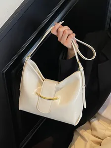 Vintage PU Leather Shoulder Bag For Women Large Capacity Hobo Bag With Gold Moon Metal Buckle Fashion Underarm Bag