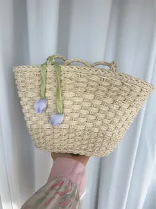 Sac fourre-tout en paille tissé à la main avec ruban vert et tulipes pour la plage