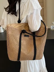 Sac fourre-tout en paille tissé main avec anses en corde noire pour vacances de plage