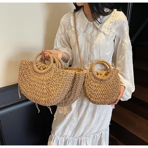 Détails de sacs de plage en paille avec poignées circulaires et doublure à cordon