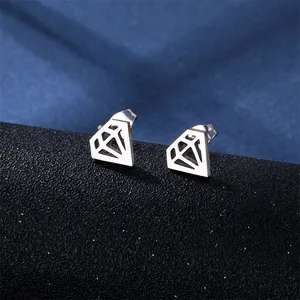 Boucles d'oreilles en acier inoxydable poli avec design géométrique en diamant