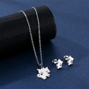 Elegant geometric cat jewelry set featuring minimalist necklace and stud earrings