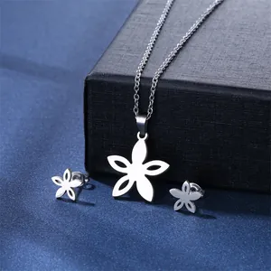 Stainless steel flower jewelry set with necklace and stud earrings in gift box
