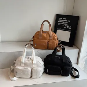 Sacs à main en nylon imperméable avec séparation sec-humide en camel, beige et noir