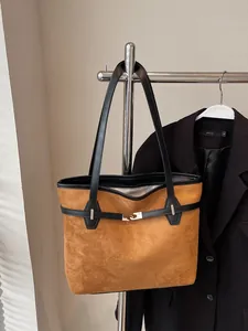 Sac Fourre-tout Vintage en Cuir PU Aspect Daim pour Femmes Grande Capacité Sac à Bandoulière Décontracté Avec Boucle en Métal
