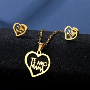 Set gioielli MAMA dorati con collana e orecchini a cuore e incisione Te Amo Mama inclusa