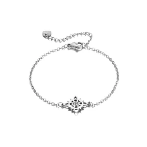 Silbernes Hexenknoten-Armband aus Edelstahl mit keltischem Stern und Herzanhänger