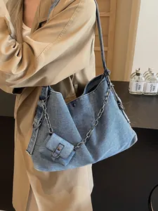 Sac Fourre-tout en Denim de Grande Capacité Vintage pour Femme Sac à Épaule en Jean Lavé Avec Chaîne en Métal et Mini Pochette