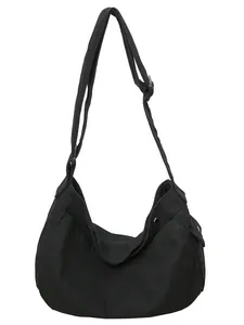 Schwarze Canvas Hobo-Umhängetasche mit verstellbarem Gurt im Vintage-Utility-Stil