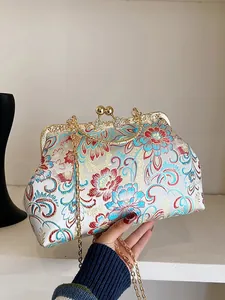 New Chinese Style Floral Embroidery Handbag Vintage Satin Kiss Lock Evening Bag With Metal Chain Strap For Wedding Party Women