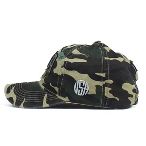 Casquette de baseball camouflage avec broderie USA sur le côté fond blanc