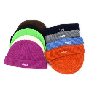 Ensemble de bonnets en tricot avec broderie Xyblue en plusieurs couleurs urbaines